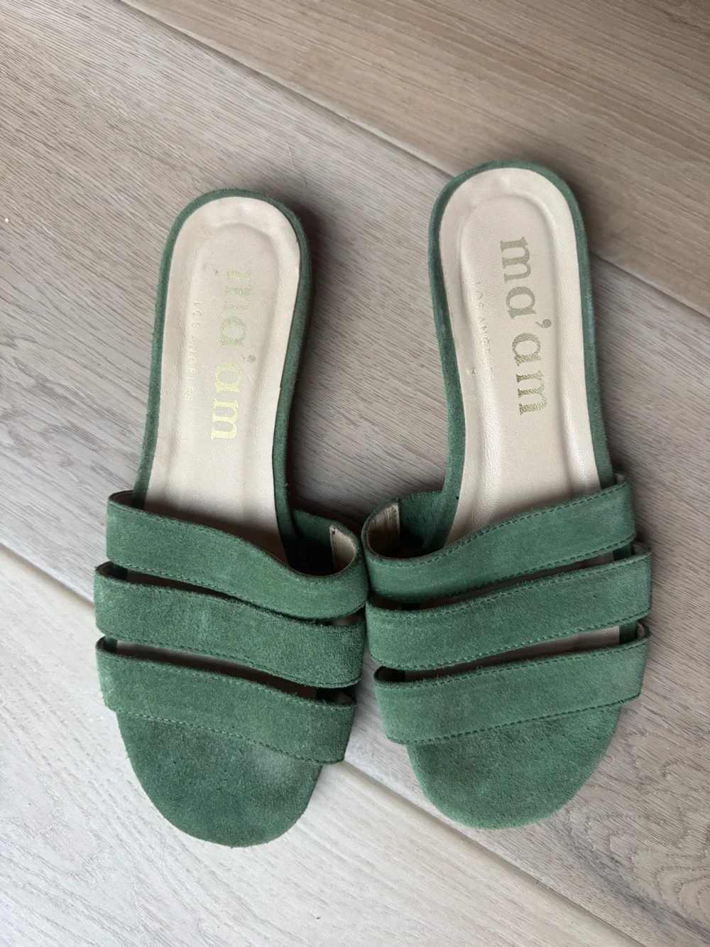 Ma’am Green Suede CJ Sandals Women’s Size 7.5